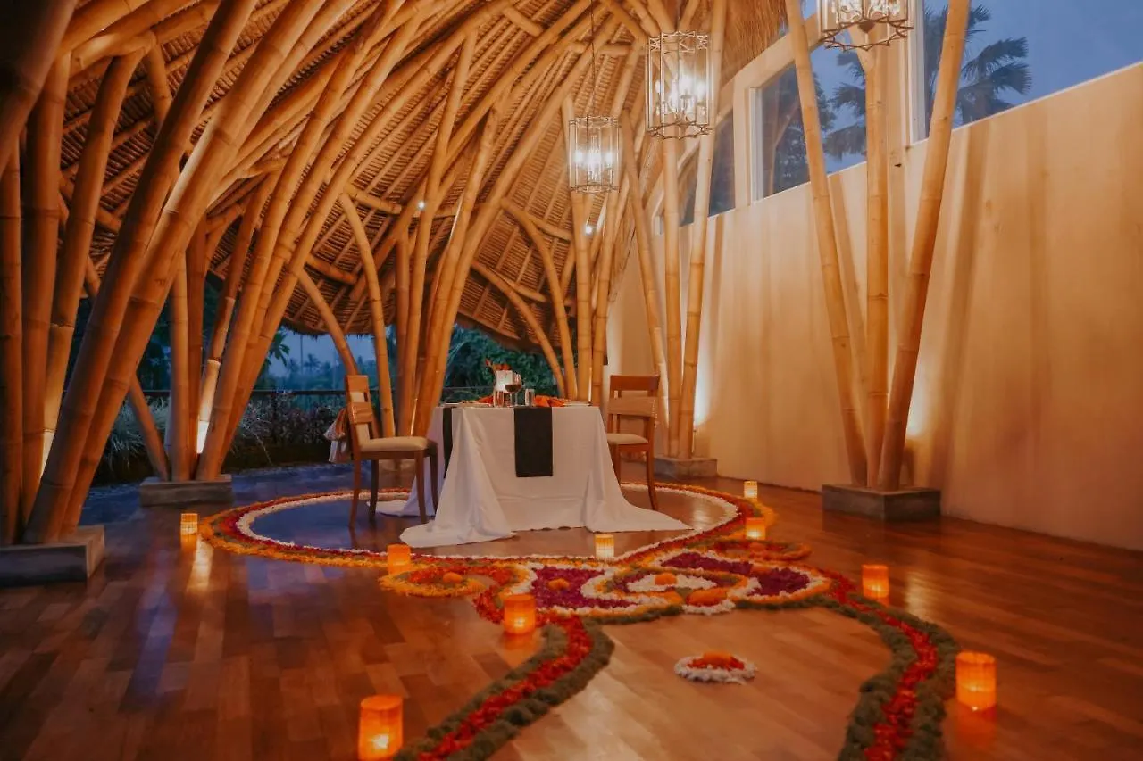 The Sankara Suites And Villas By Pramana Ubud 4*,